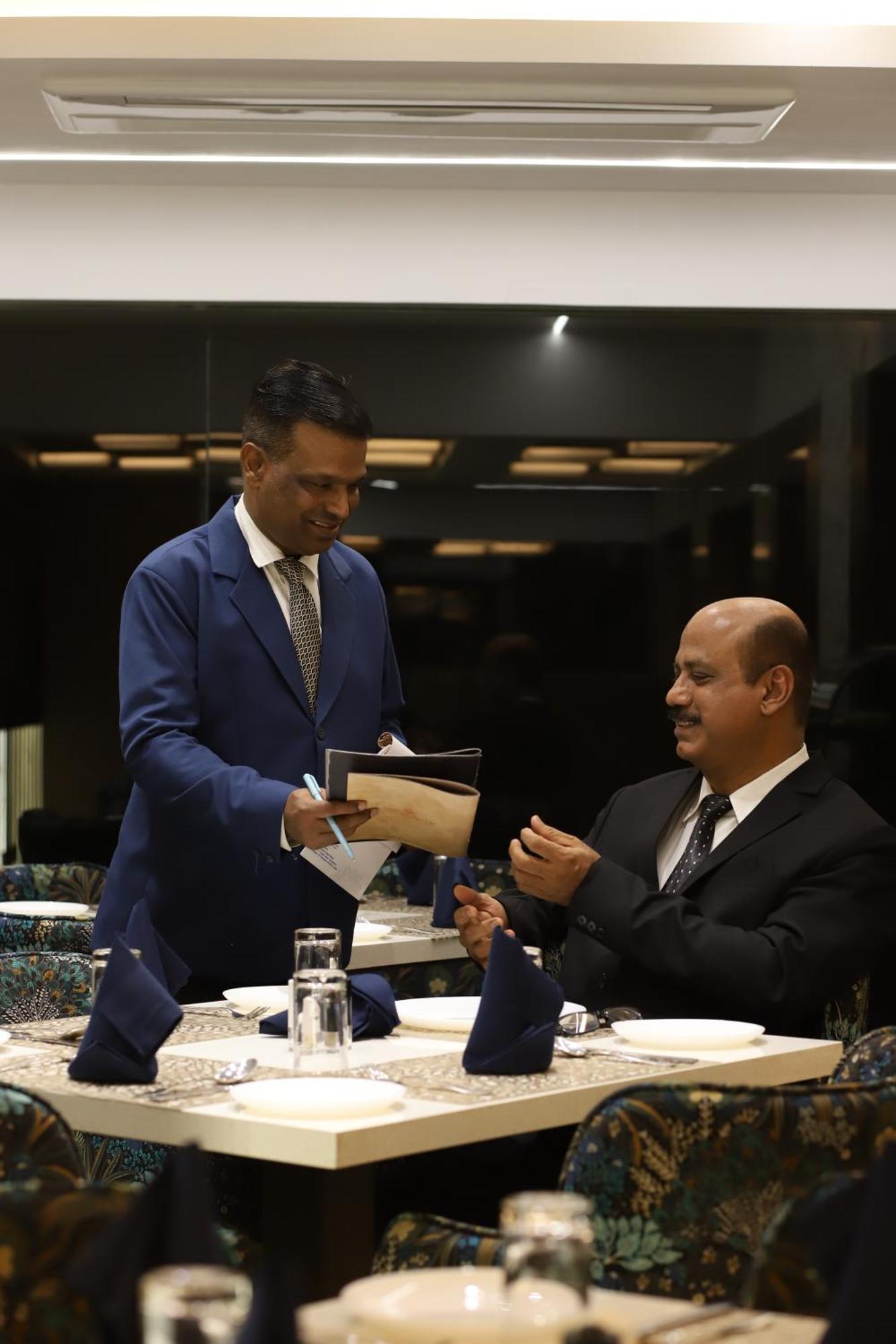 Hotel Auris & Banquets, Mumbai International Airport المظهر الخارجي الصورة